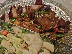 -小鱼小牛·鱼牛干锅·脆鱼火锅(世欧广场店)