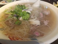 -大头虾越式风味餐厅(光明广场店)