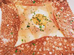 熏肉鸡蛋芝士奶油蘑菇可丽饼-RAC BAR(安福路店)