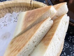-八两八金·莱芜特色炒鸡(市南漳浦路店)