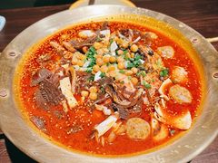 -张翻越·川渝冒菜·武汉黑鸭煲(城北万象城店)