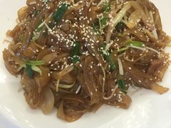 干炒牛河-汤臣·空中餐厅·严选粤菜(石湾世博广场店)
