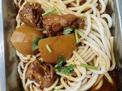 -许西美食一条街