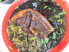 -小龙大肉面馆