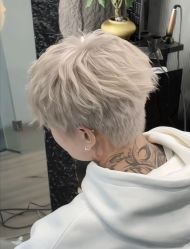 -藤野造型烫发染发