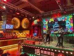-Famous肥猫墨西哥音乐餐吧(五棵松华熙LIVE店)