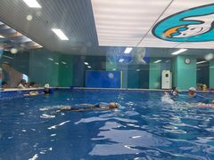 -Swim斯卫姆国际儿童游泳中心(红博中央公园店)