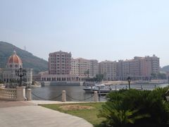 -平湖九龙山乐满地水上乐园