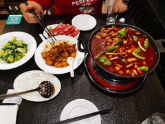 湘味肥肠火锅-湘肠香火锅店(团结湖店)