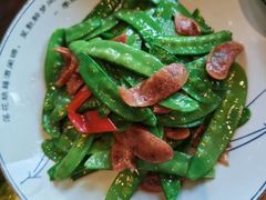 -临界音乐酒馆·小龙虾·江湖菜(华熙LIVE·鱼洞店)
