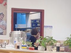 -巴依兄弟西域美食(机场店)
