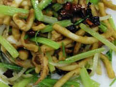 -叶存利海鲜大馅饺子(东戴河止锚湾店)