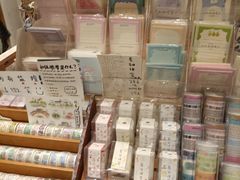 -猫的天空之城概念书店(杭州南宋御街店)