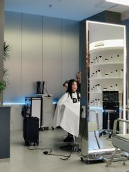 -PE SALON