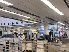 -维也纳国际机场