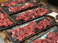 -牛里牛气· 榴莲海鲜鲜牛肉自助火锅·烤肉(横岗店)