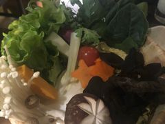 -湊湊火锅·茶憩(新中关购物中心店)
