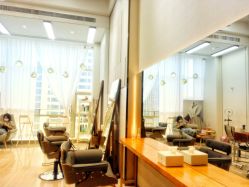 -HANI SALON