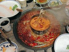 -旧街市鲜货老火锅(大光路店)