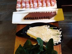 -旺晖本帮骨头煲·深夜火锅(梅园路店)