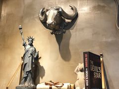 -HIGH FIVE哈福手工汉堡(桂林路店)