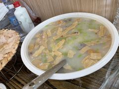 -官塘陈记鱼生·潮汕砂锅粥·牛肉火锅(潮枫路总店)