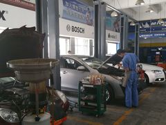 店内环境-哈贝卡汽车服务连锁(高新二路店)