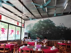 大堂-古榕农庄·桑拿簸箕菜·招牌泥焗鸡(清远长隆店)