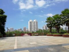 -金鸡岭桥头公园
