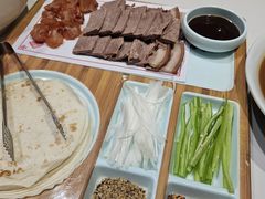 -乔家小院•非遗驴肉•本地小海鲜(滨河路店)