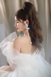 -艾米丽婚纱礼服