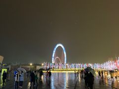 -南京眼步行桥