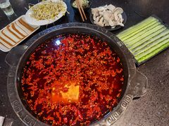 -渝宗老灶火锅(巴国城店)