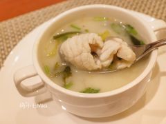 龙胆石斑鱼汤-源·咖啡自助餐厅·海鲜·烧烤·三文鱼(海口华彩洲际酒店)