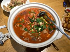 -头上红煨盐鸡乡村食府