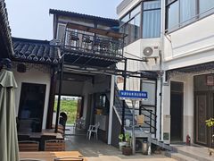 -小陆莲花蟹园农家乐(莲花岛店)