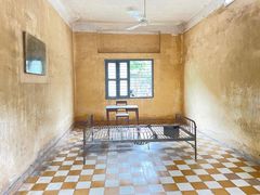 -吐斯廉屠杀博物馆