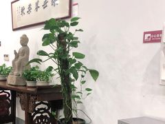 -秦汉胡同书法国画古筝围棋书院(漕宝日月光分馆)