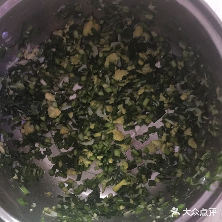 东北人最爱的主食之一韭菜鸡蛋馅饺子