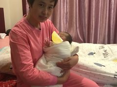 -爱的果实月嫂育婴师(世纪东方店)