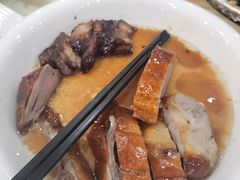 -鹏城人家海鲜酒家·23年老字号(较场尾店)