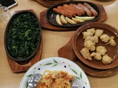-萨莉亚意式餐厅(东川路店)