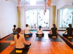-Yvon yoga 瑜伽·精准体态管理中心