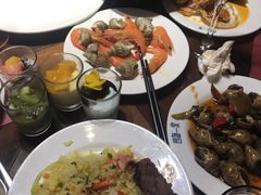 -四海一家自助餐(益田假日广场店)