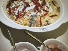 -江渔儿酸菜鱼专门店(明珠广场店)