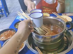 -马路边边·成都串串(翠柏路店)