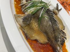 -万龙洲海鲜(大兴绿地缤纷城店)