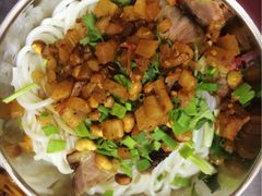 -红鼻子桂林米粉(金唐新光界店)