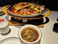 -鸣记脆皮烤鱼·海鲜烤鱼(三八广场店)