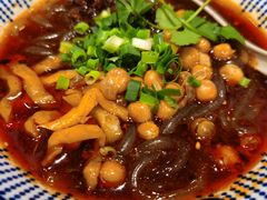 -遇见小面(站西路店)